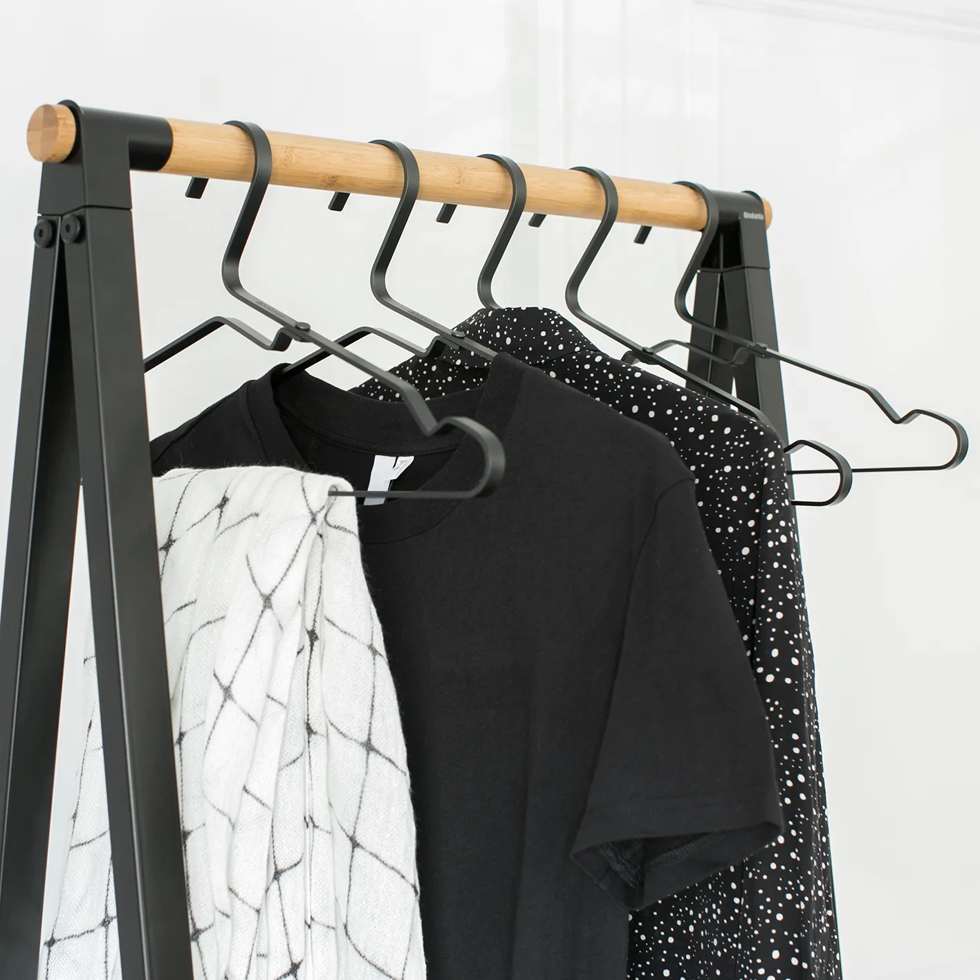 Linn hanger 4-pack, Black Brabantia