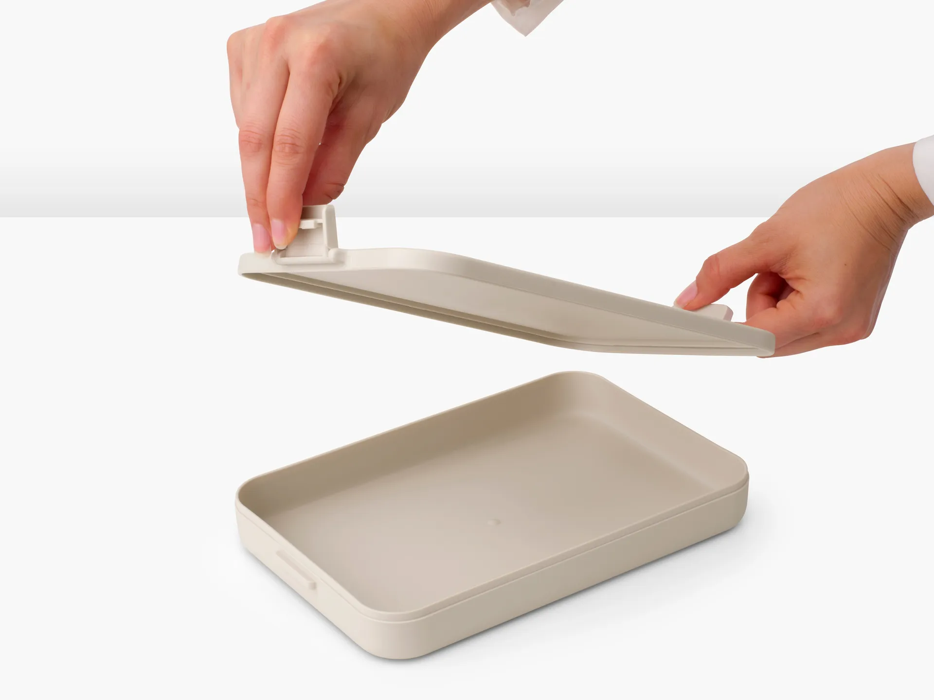 Make & Take lunch box flat. 1.1 L, Soft Beige Brabantia