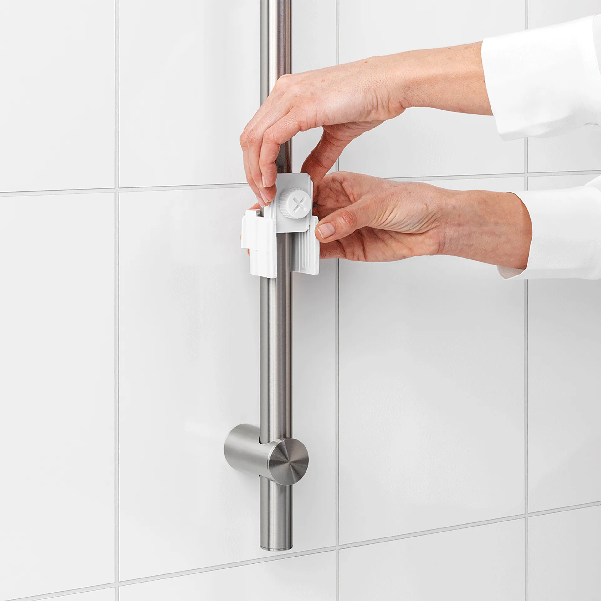 ReNew shower caddy, white Brabantia