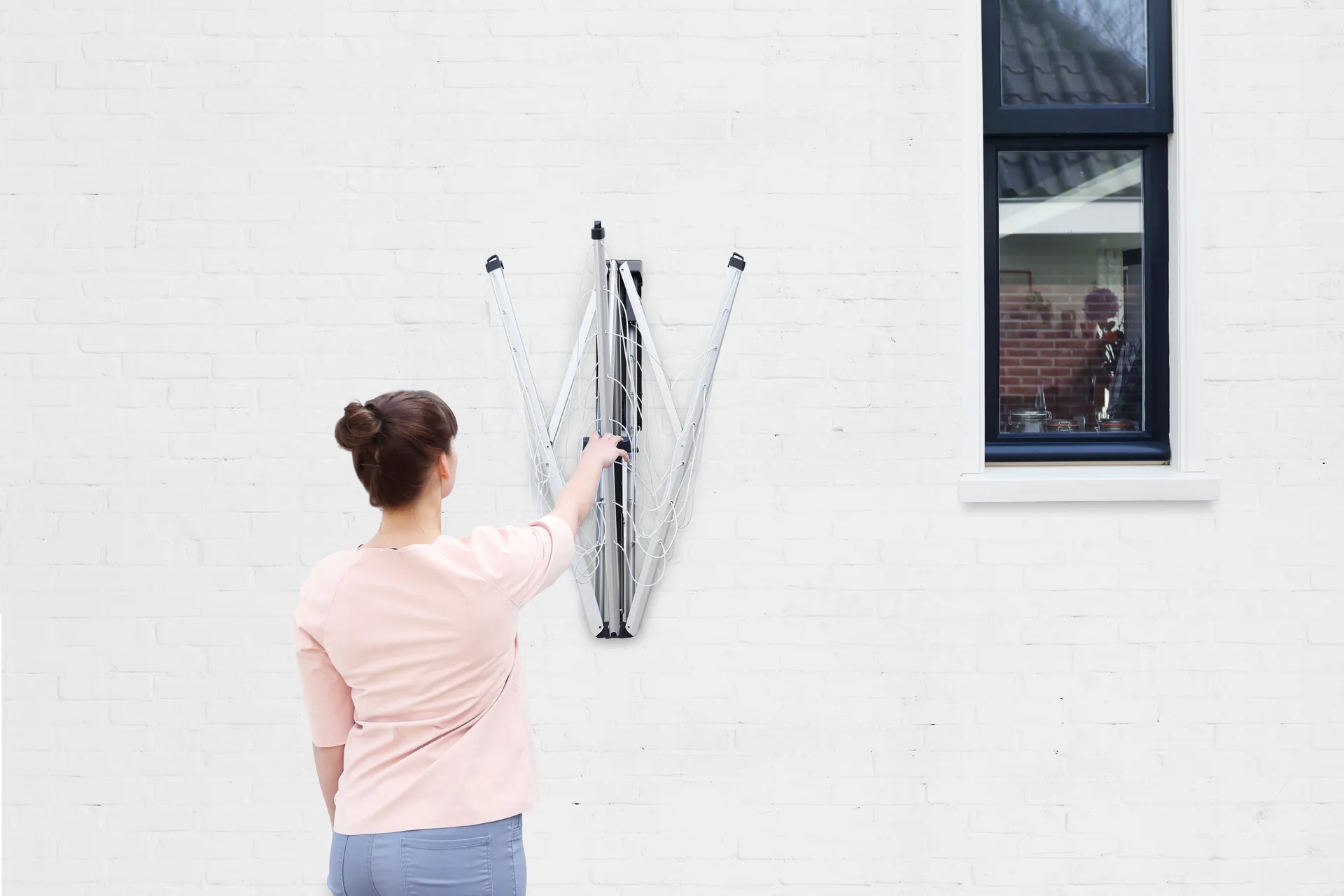 WallFix clothesline 24m with fabric cover, Grey Brabantia