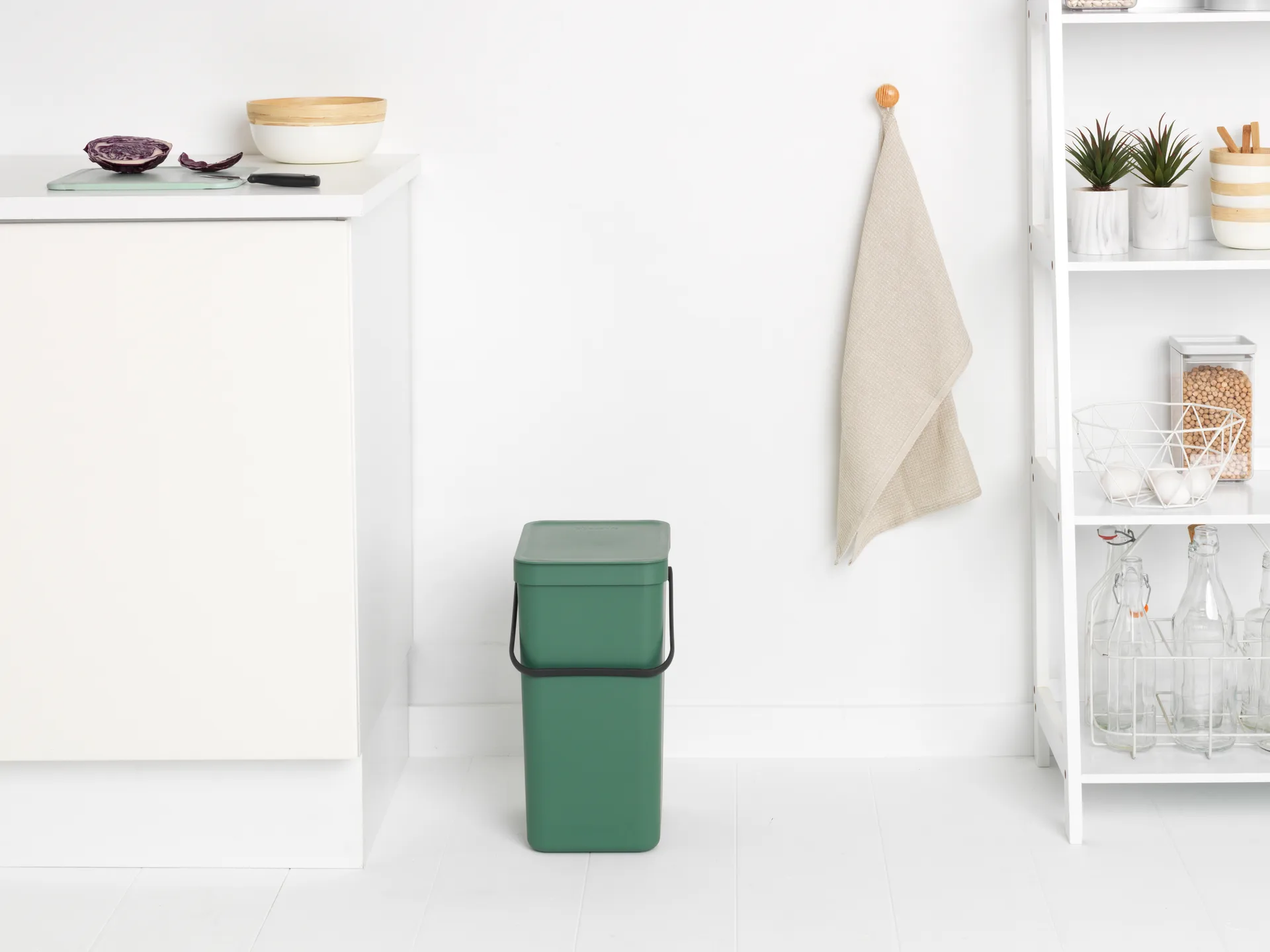 Waste Bin Sort & Go 16L, Fir Green Brabantia