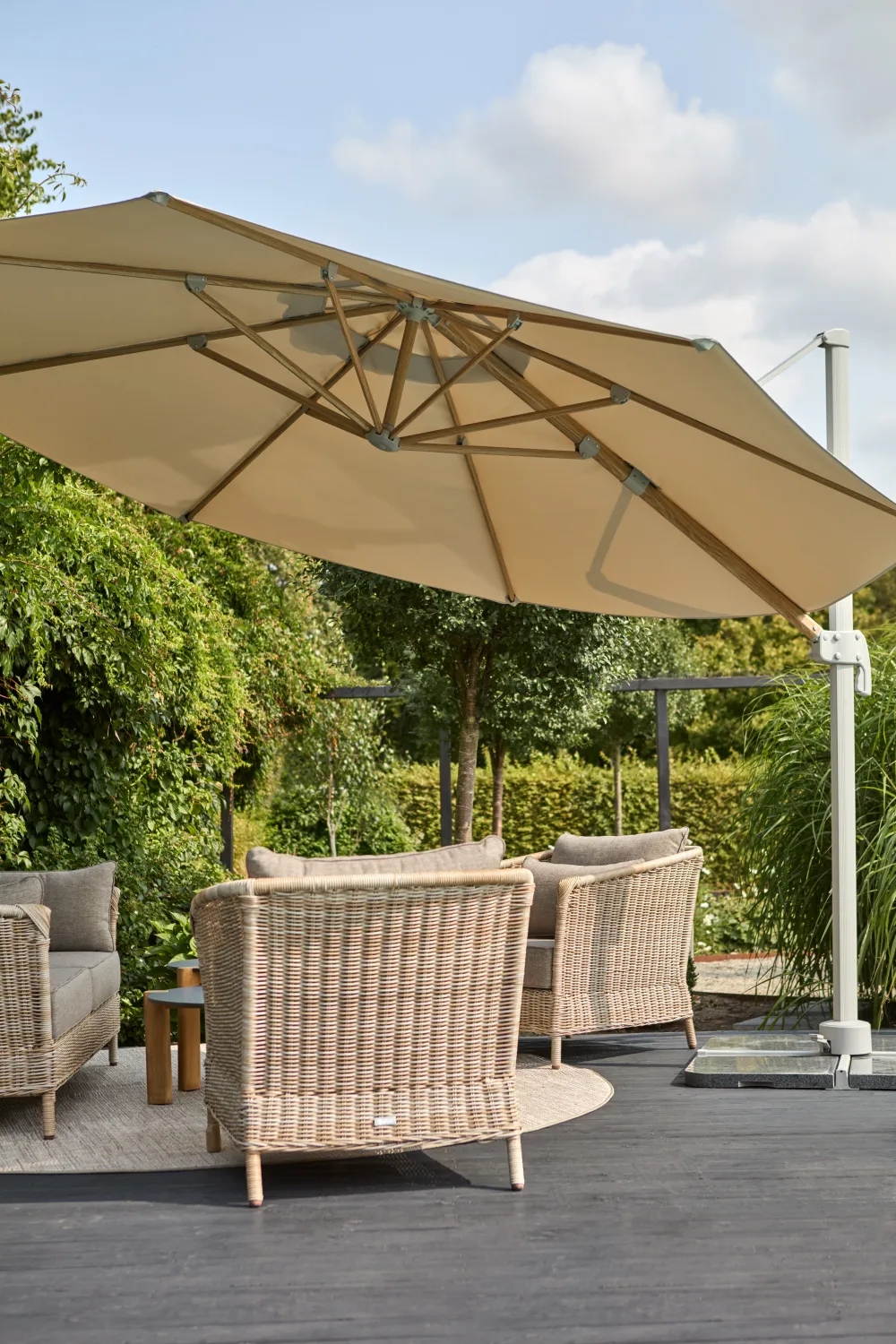 Luzzi free-hanging parasol, Khaki Brafab