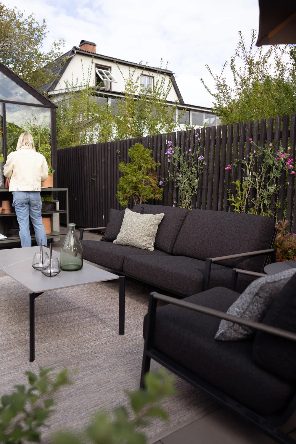 Naos sofa, Black-teddy black, 2.5-seater Brafab