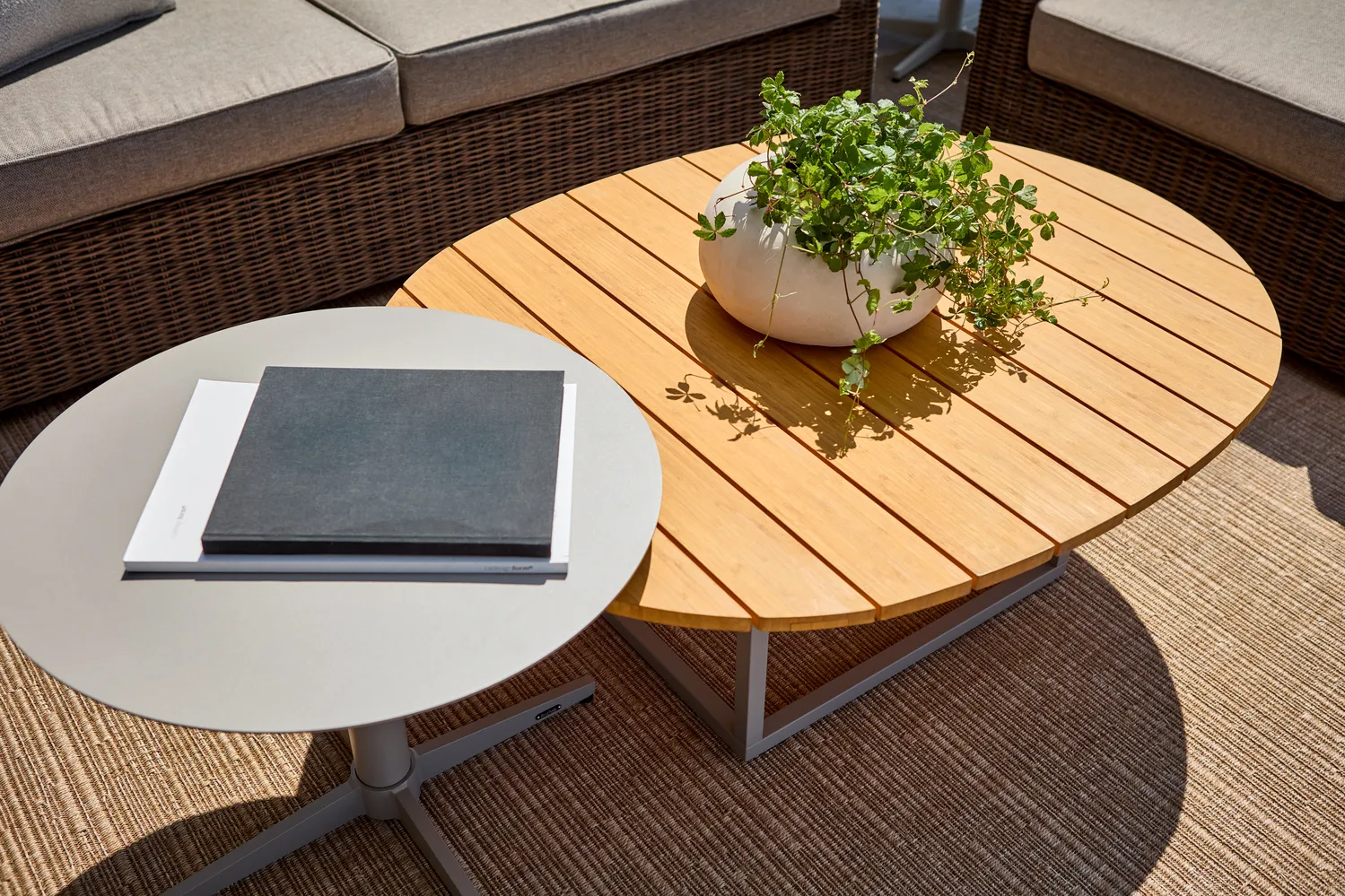 Olive coffee table, Khaki-bamboo, 110x80 cm Brafab