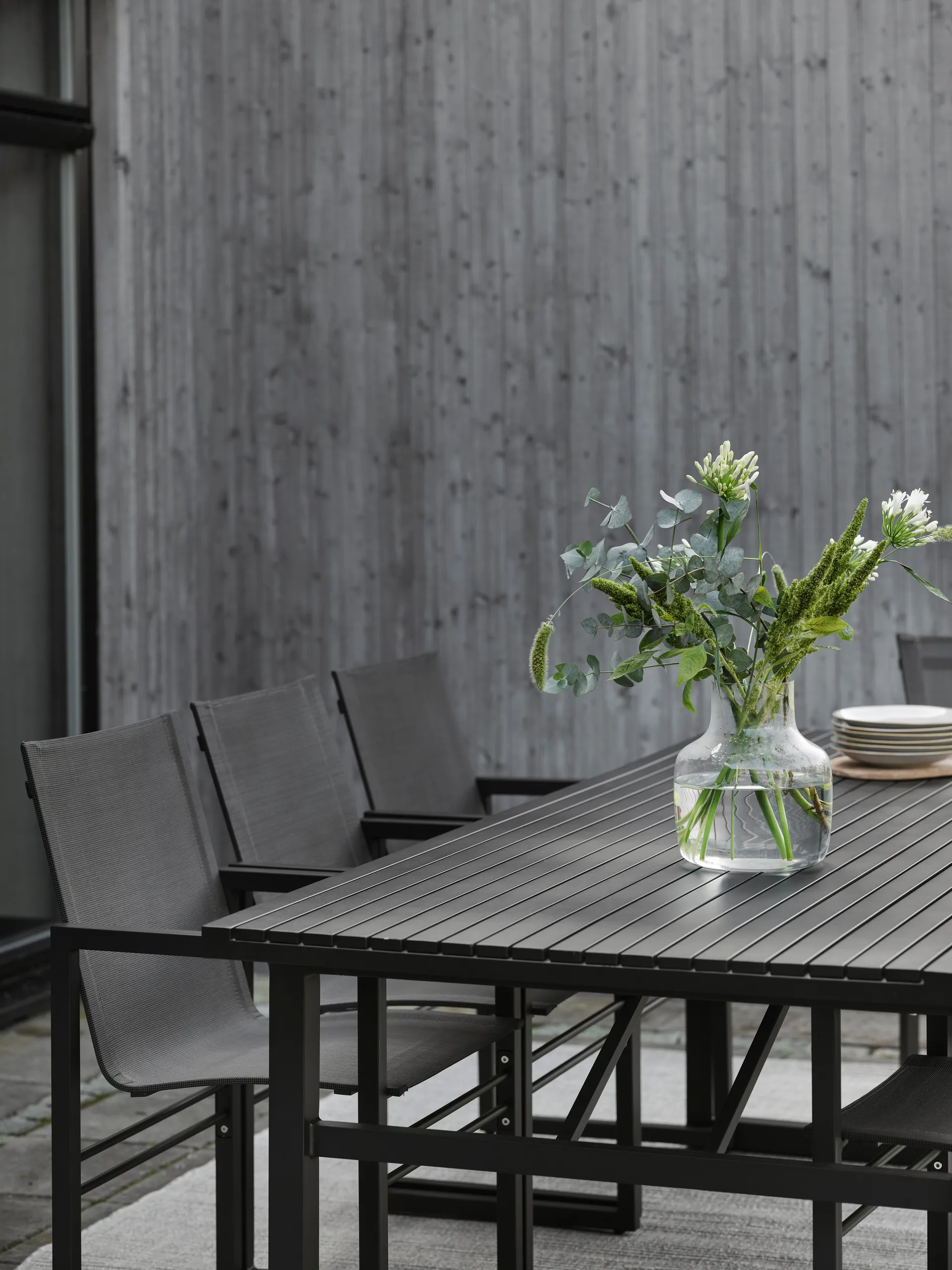 Vevi dining table, White 230 cm Brafab