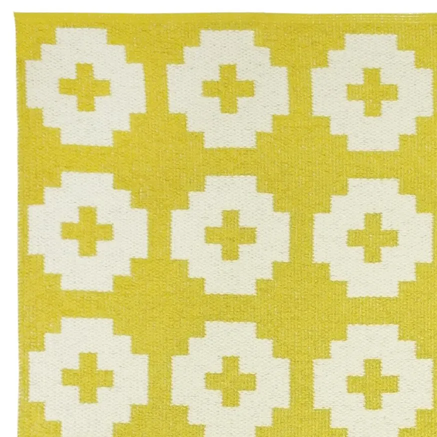 Flower rug large sun (yellow), 170x250 cm Brita Sweden