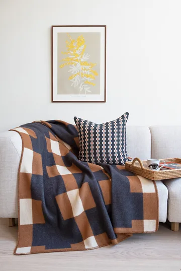 Marta blanket - Brown, 180x130 cm - Brita Sweden