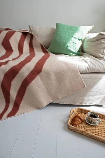 Pugh blanket - Brown, 200x130 cm - Brita Sweden