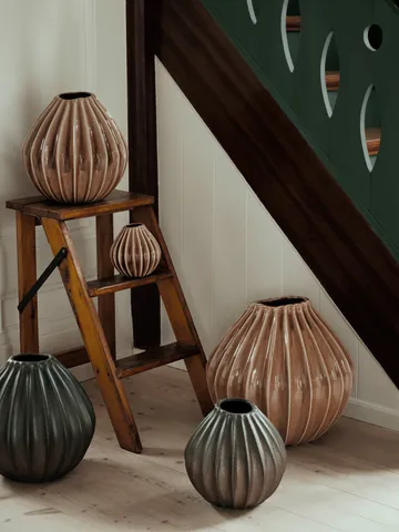 Wide vase S 15 cm - Fawn - Broste Copenhagen