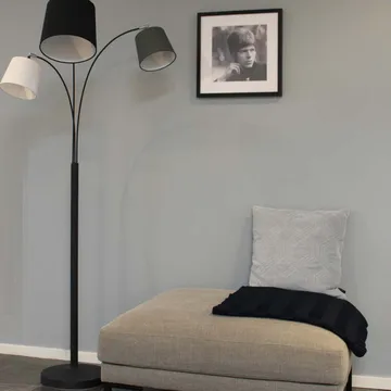 Foggy floor lamp - Sand black, 3 arms - By Rydéns