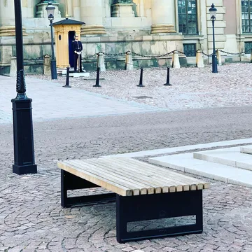 Block bench - Mahogany, wide, black stand - Byarums bruk