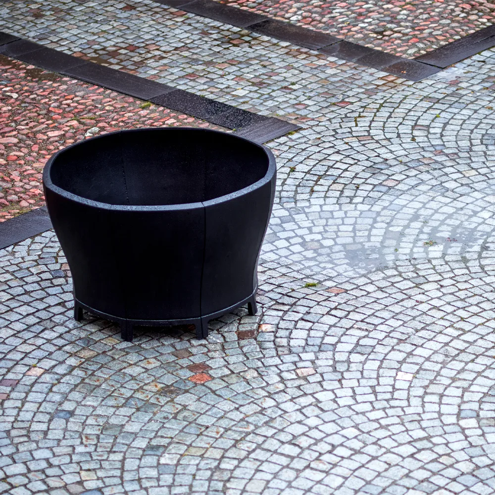Blom plant pot, Black Byarums bruk