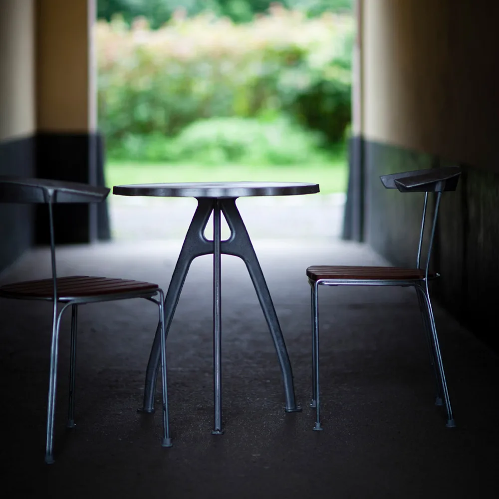 Dover chair, Mahogany oil, black stand Byarums bruk