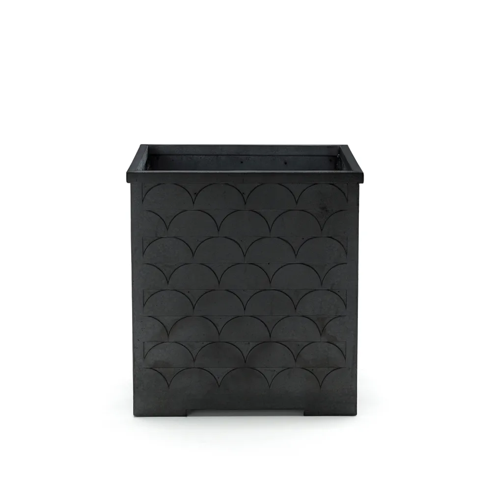 Relief plant pot, Black Byarums bruk