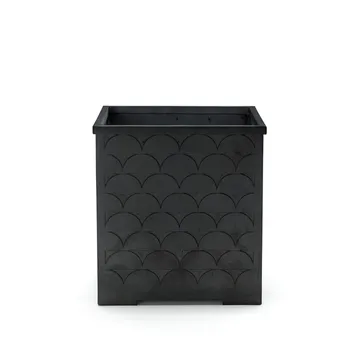 Relief plant pot - Black - Byarums bruk