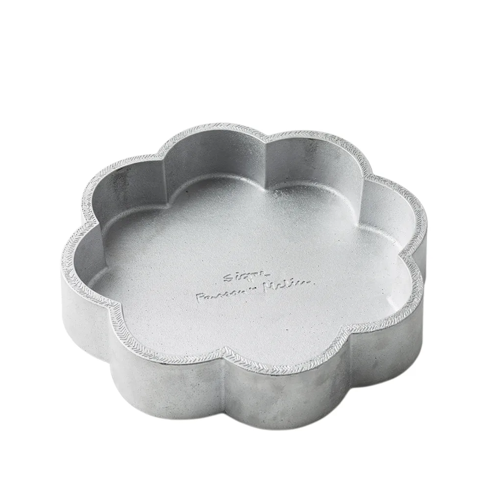 Sigill saucer, Aluminum Byarums bruk