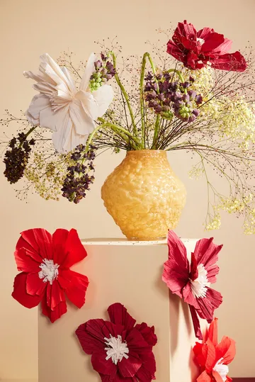 Corallo vase M 26x28x27 cm - Yellow - Byon