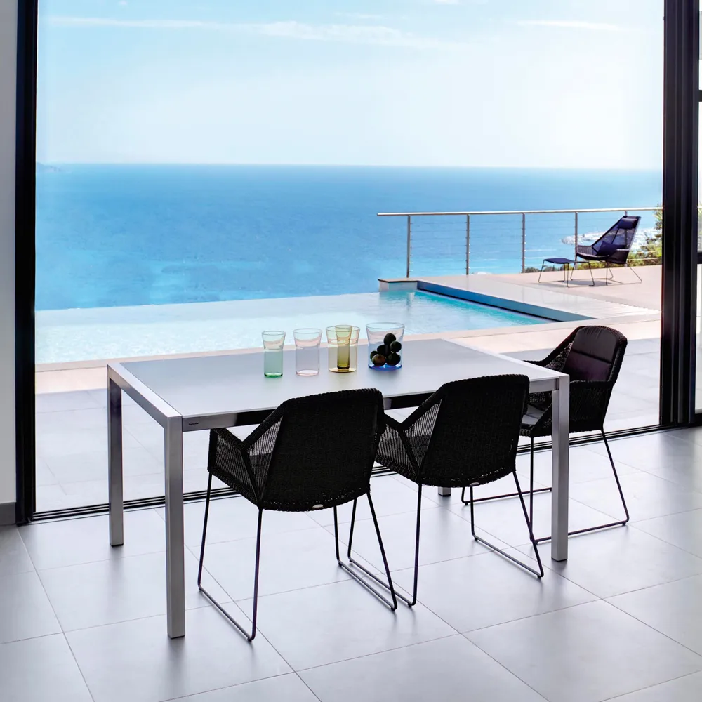 Breeze armchair weave, Light grey Cane-line