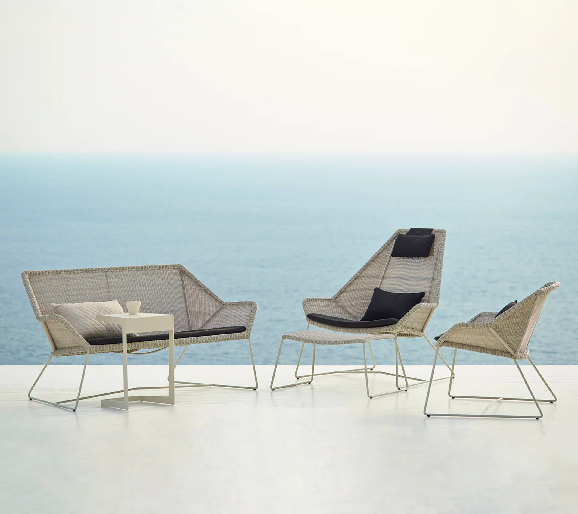 Breeze cushion set lounge armchair high back, Cane-line Natté black Cane-line