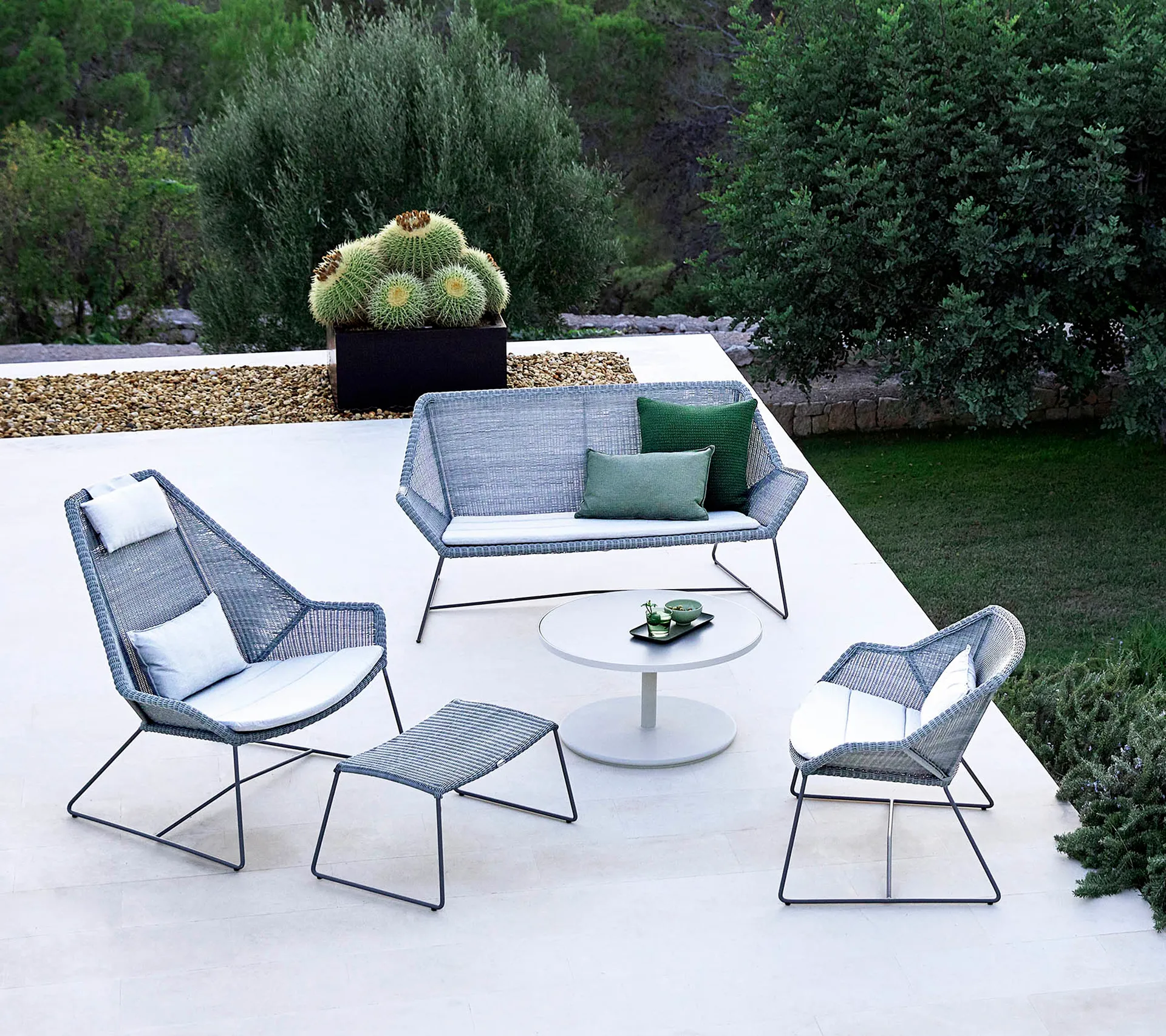 Breeze cushion set lounge chair, Cane-line Natté light grey Cane-line
