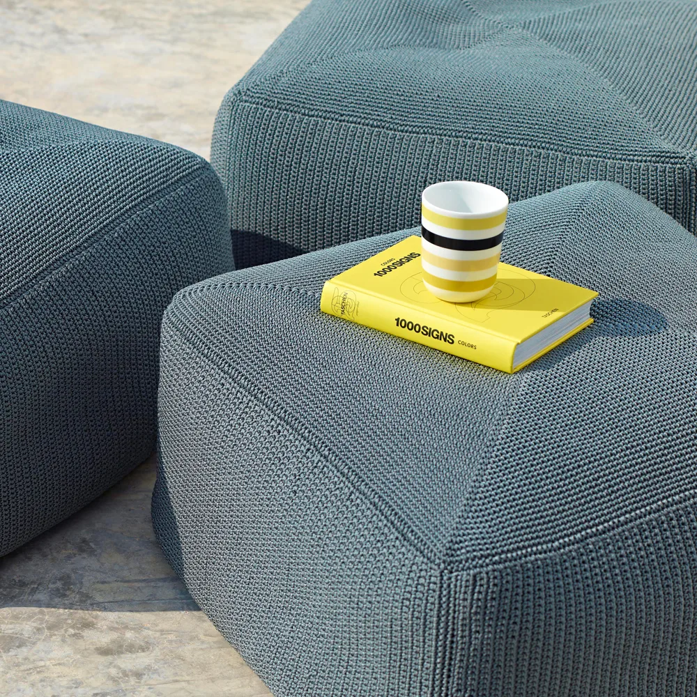 Divine pouf, Turquoise Cane-line