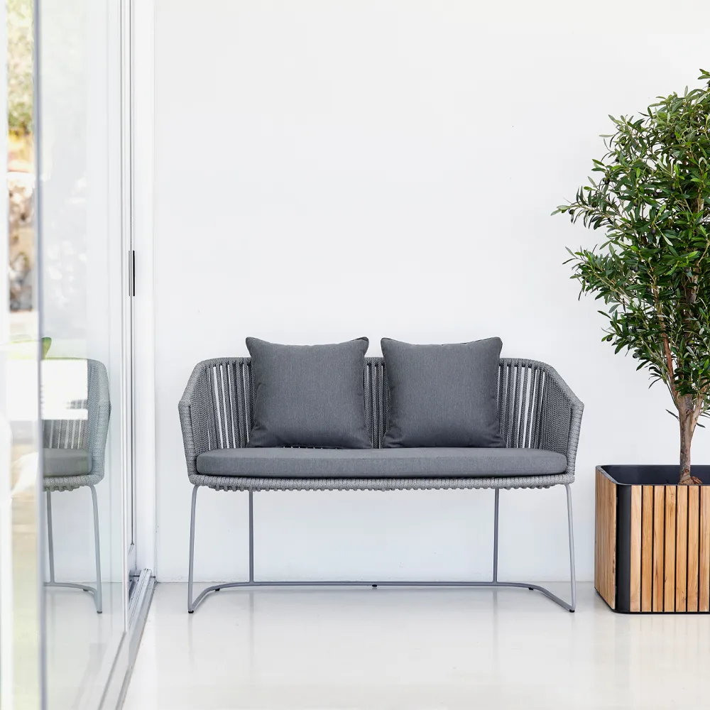 Moments bench, Grey Cane-line