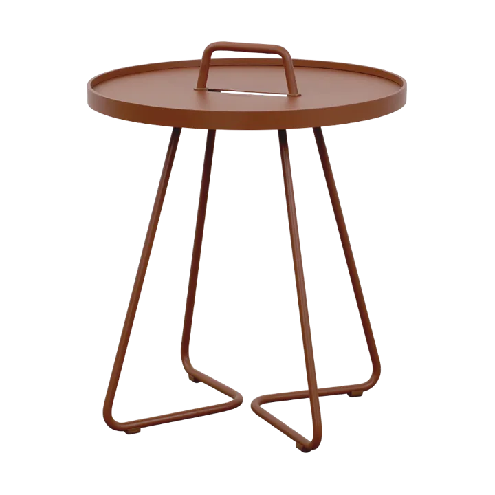 On-the-move side table Ø44 cm - Desert red - Cane-line