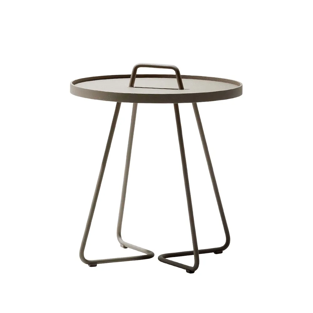 On the move table Ø52 cm, Taupe Cane-line