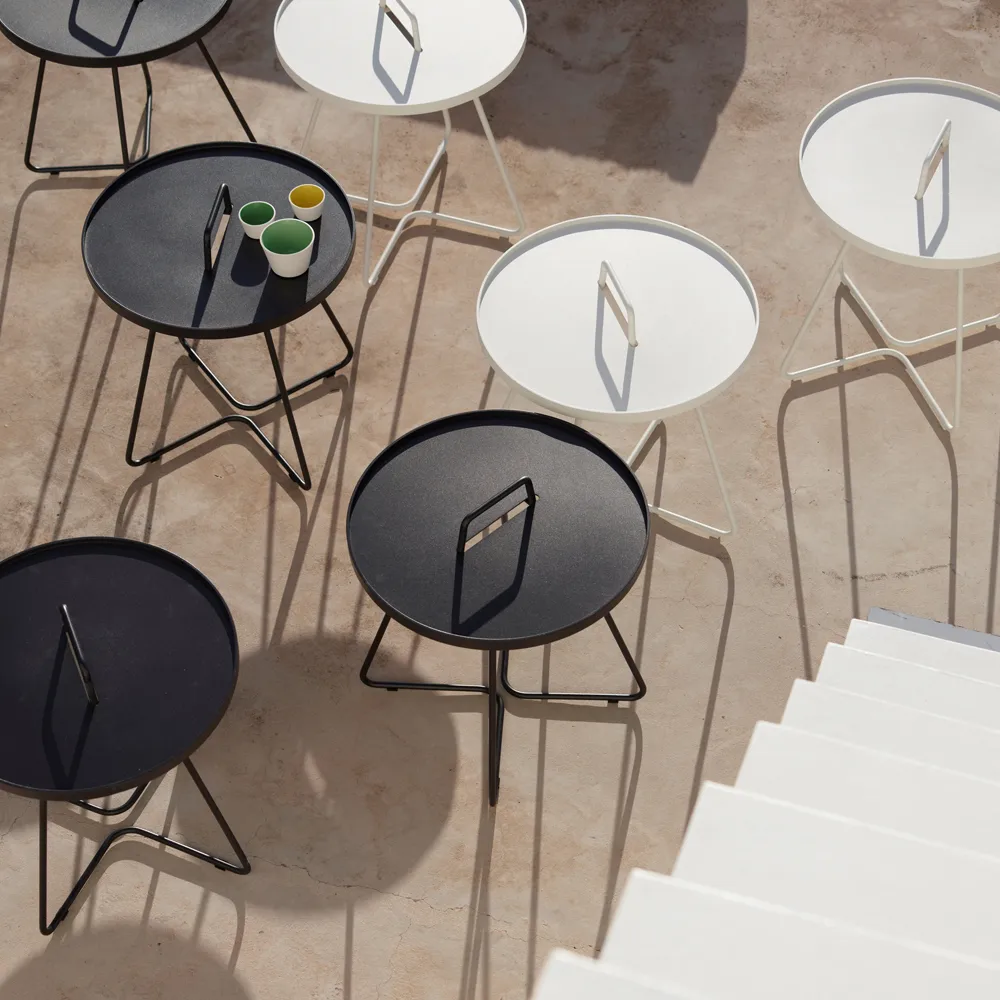 On the move table Ø52 cm, White Cane-line