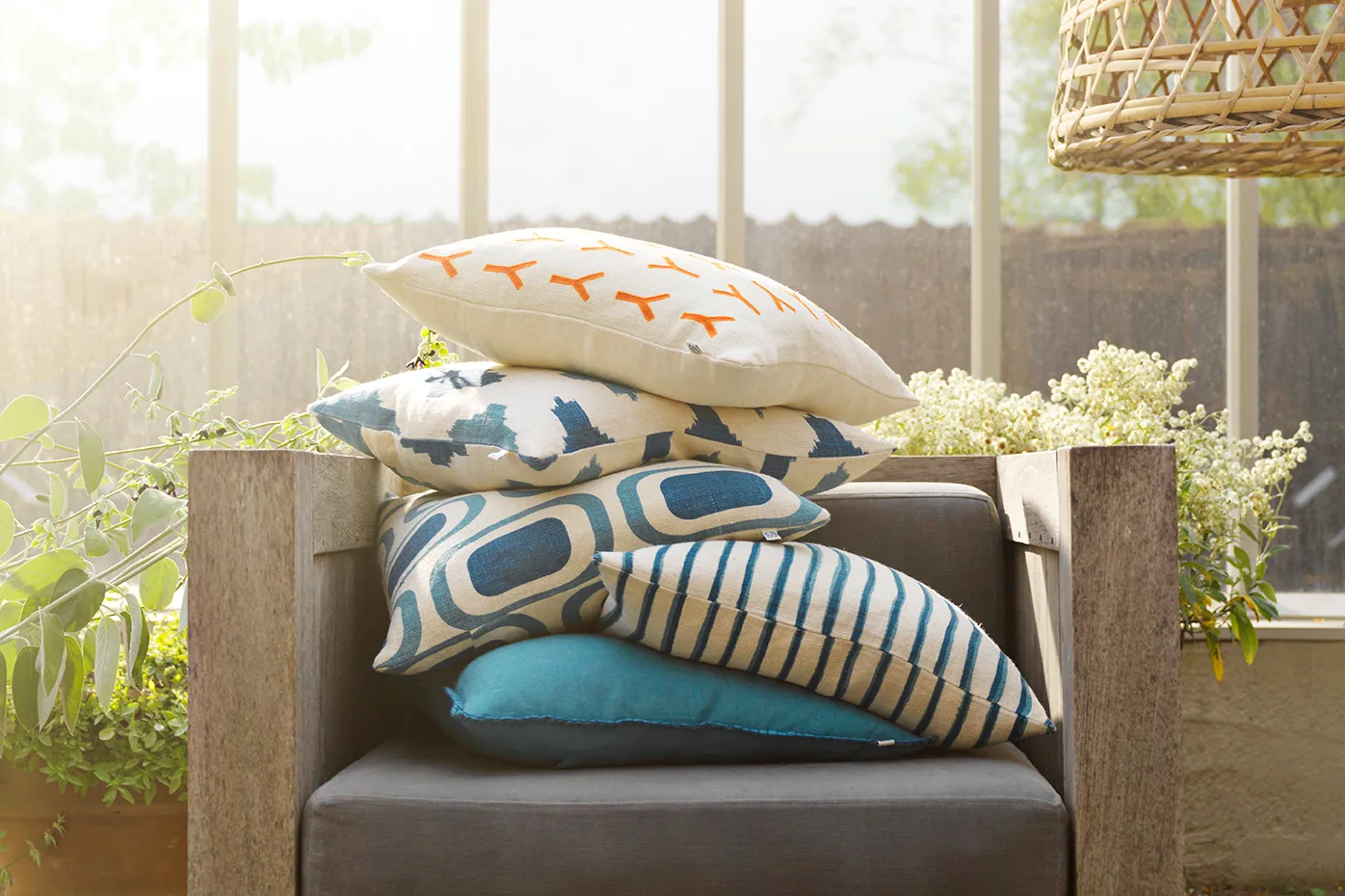 Ikat Agra pillowcase 50x50 cm, Heaven blue-palace blue Chhatwal & Jonsson
