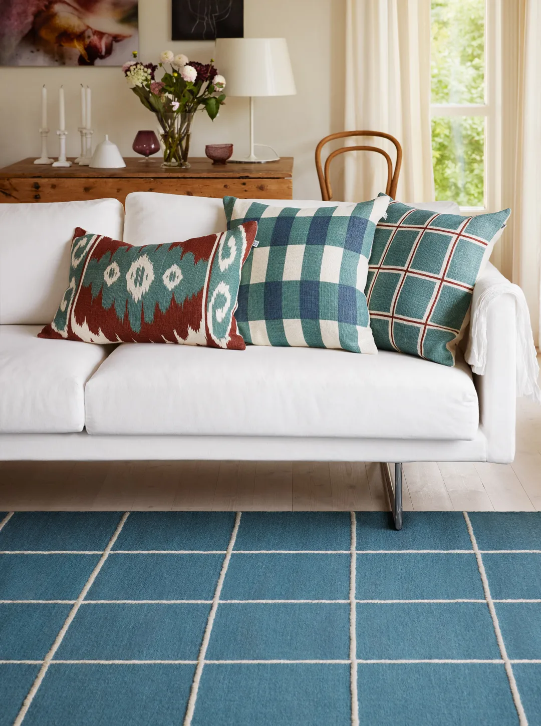 Milan rug, Heaven blue-off white, 180x270 cm Chhatwal & Jonsson