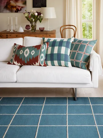 Milan rug - Heaven blue-off white, 230x320 cm - Chhatwal & Jonsson