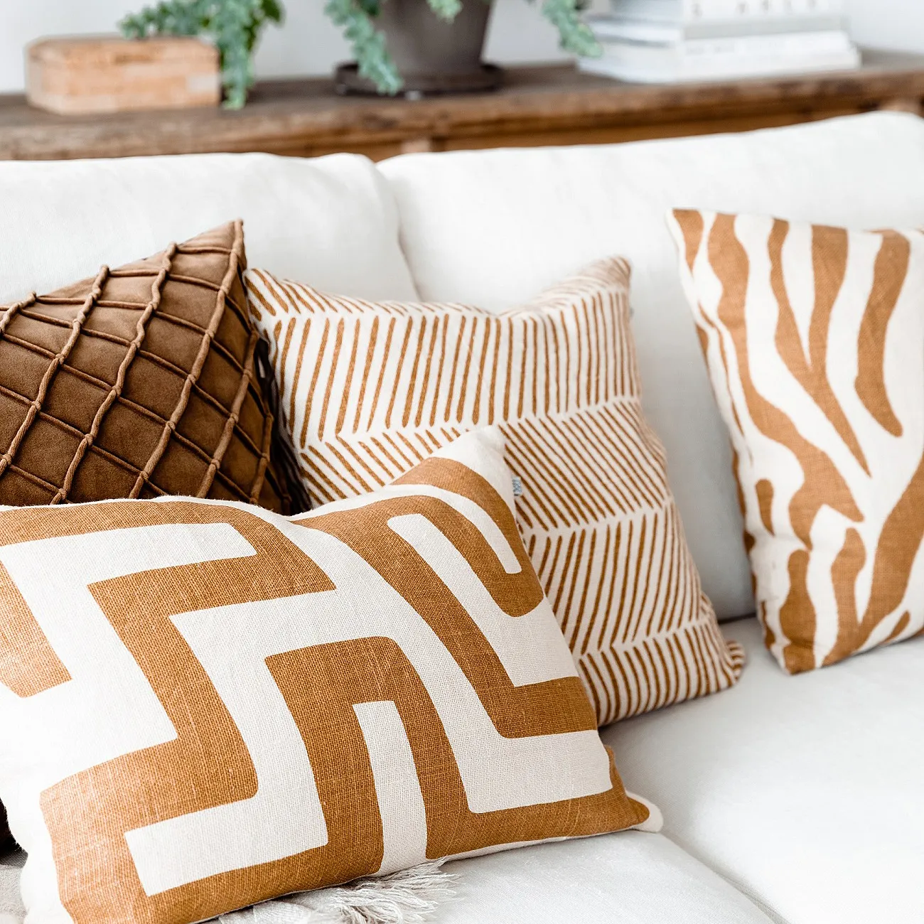 Nagra cushion cover 40x60 cm, taupe Chhatwal & Jonsson