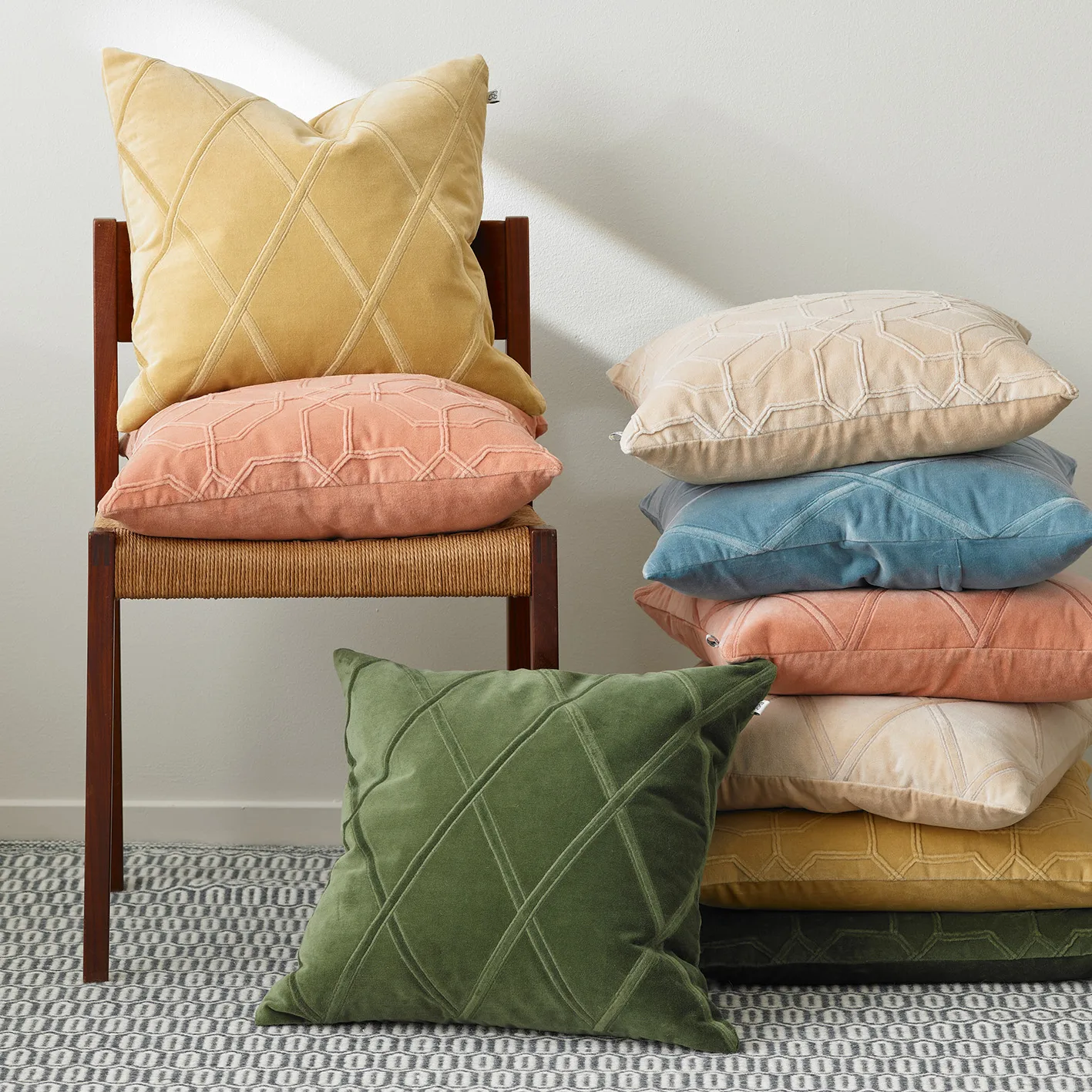 Nandi cushion cover 50x50 cm, rose Chhatwal & Jonsson