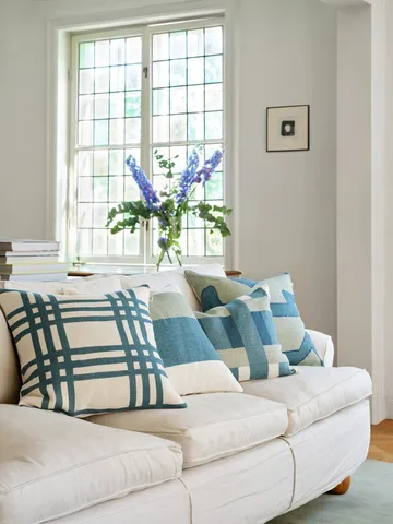 Shimla cushion cover 50x50 cm - Heaven blue - Chhatwal & Jonsson