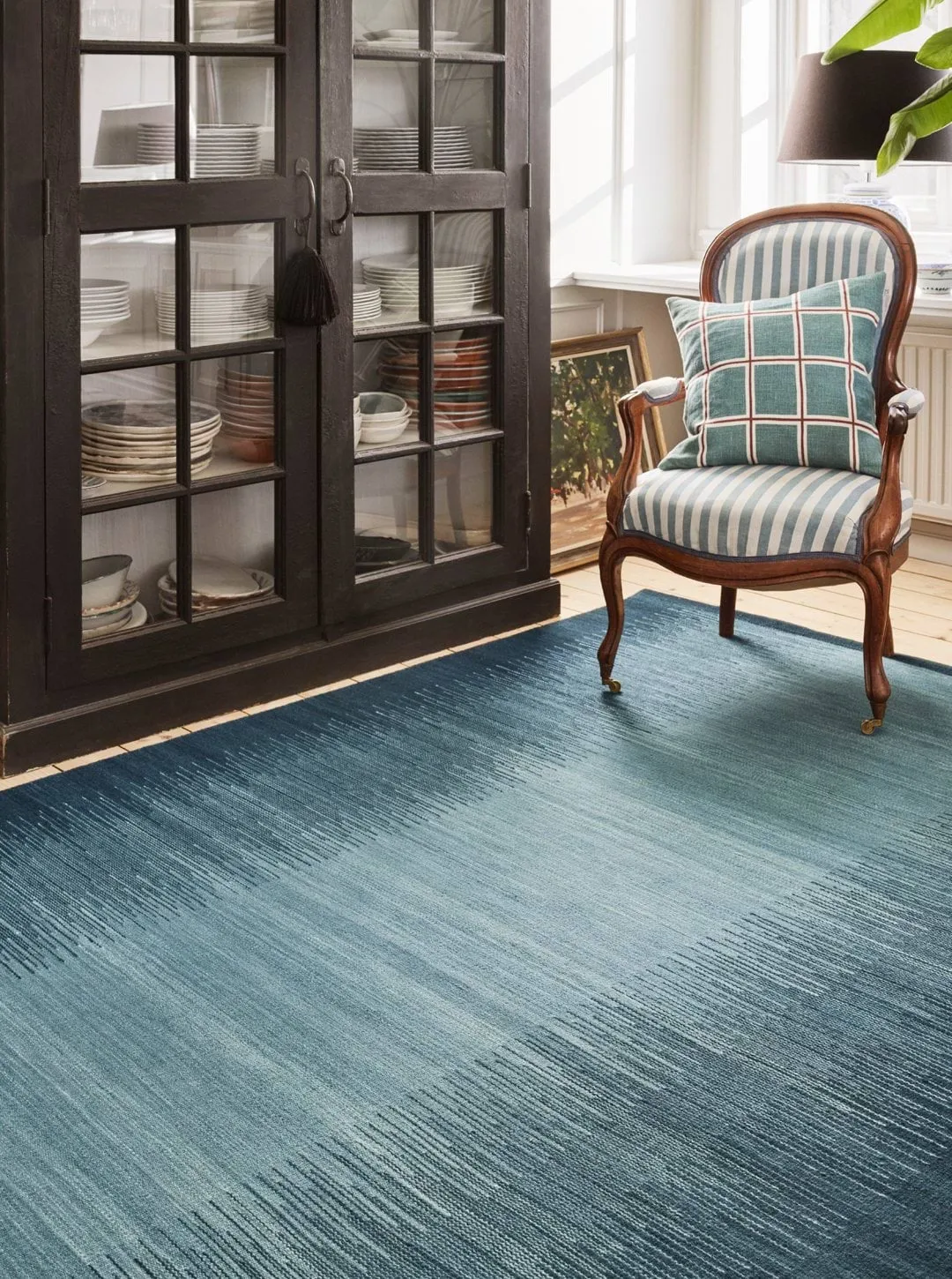 Tapti wool rug, Blue-Heaven Blue, 270x180 cm Chhatwal & Jonsson