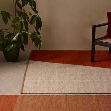 Una wool carpet 180x270 cm - rust-beige-off white - Chhatwal & Jonsson