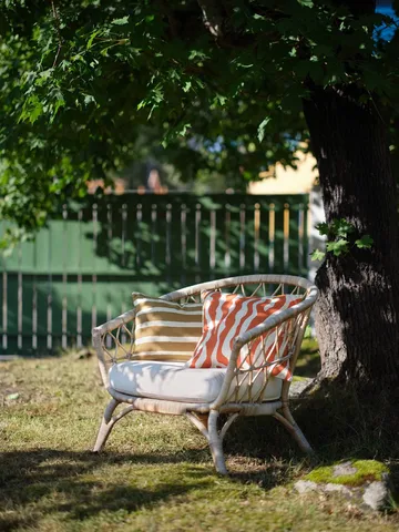 Zebra outdoor cushion 50x50 cm - Apricot orange-off white - Chhatwal & Jonsson