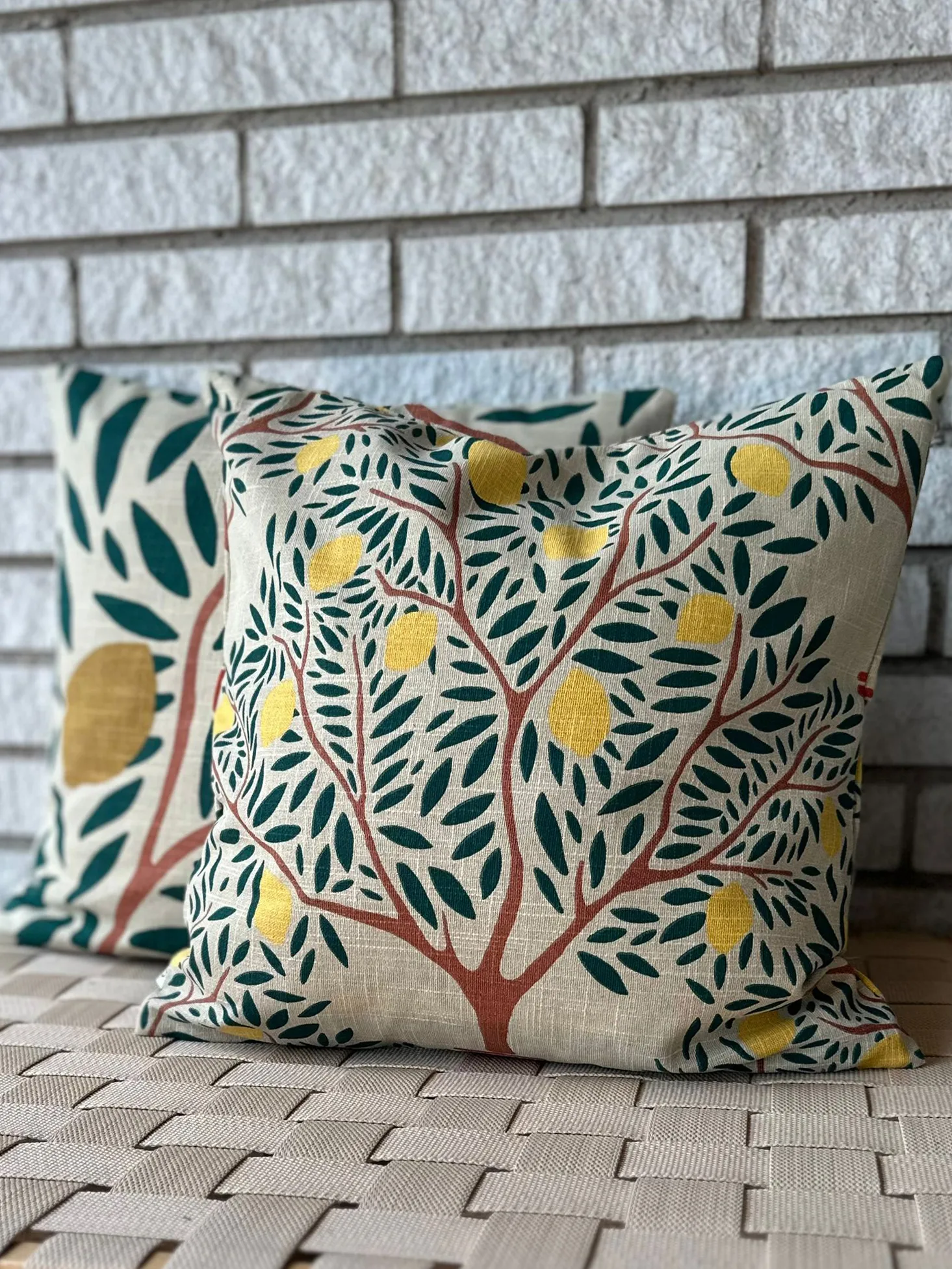 Lemon garden cushion cover 50x50 cm, Dark green Classic Collection