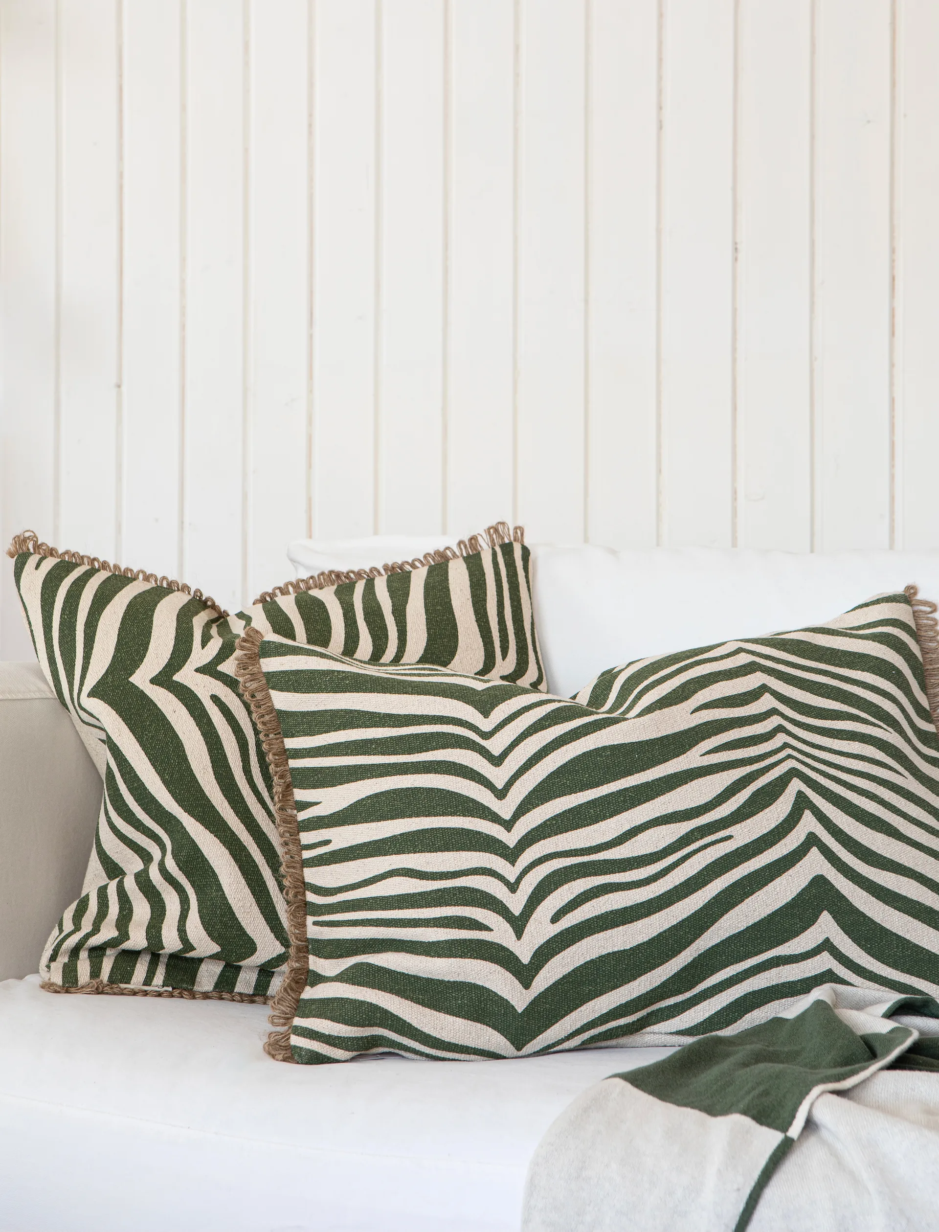 Zebra cushion 40x60 cm, Green Classic Collection