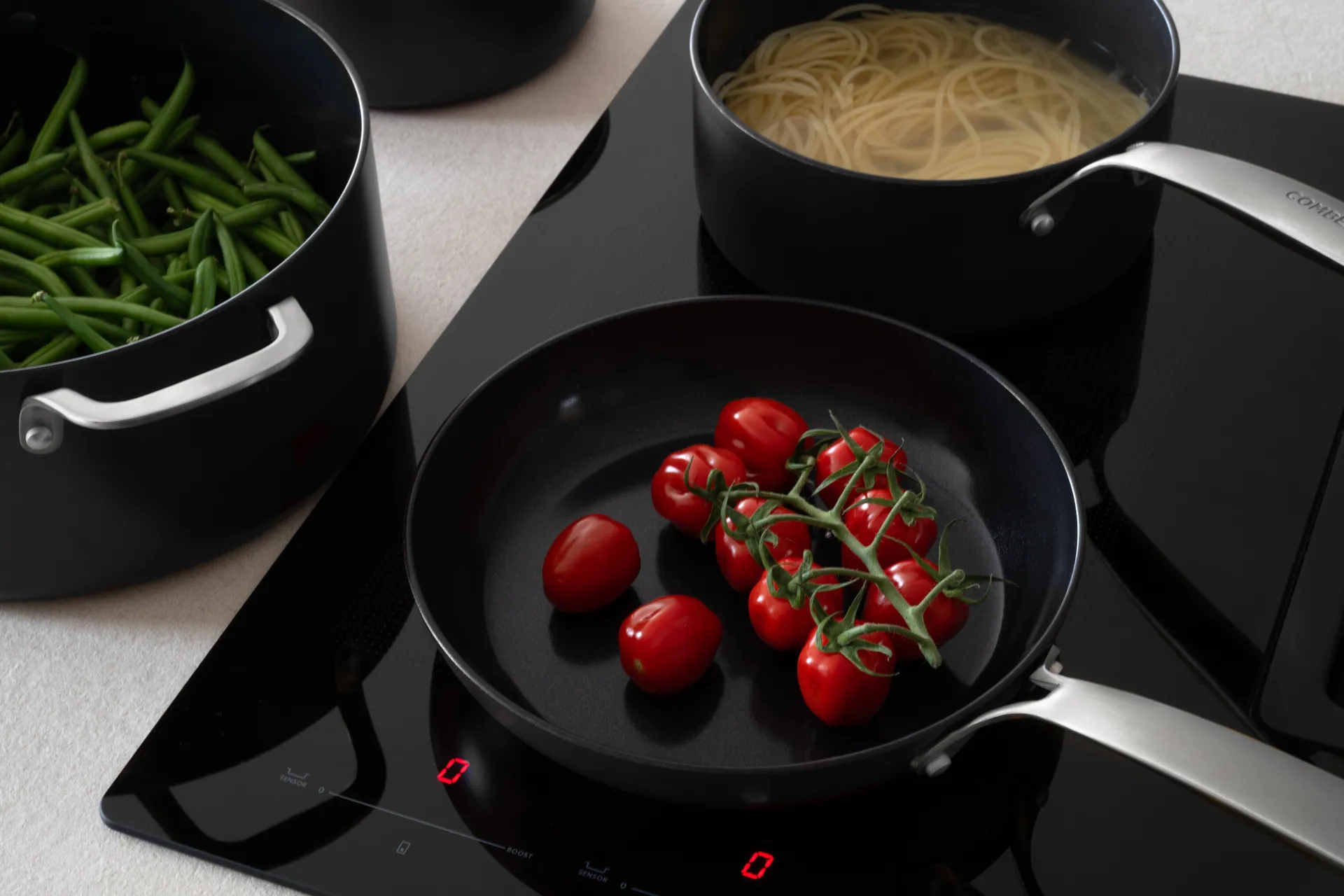Combekk Element frying pan aluminum black, Ø20 cm Combekk