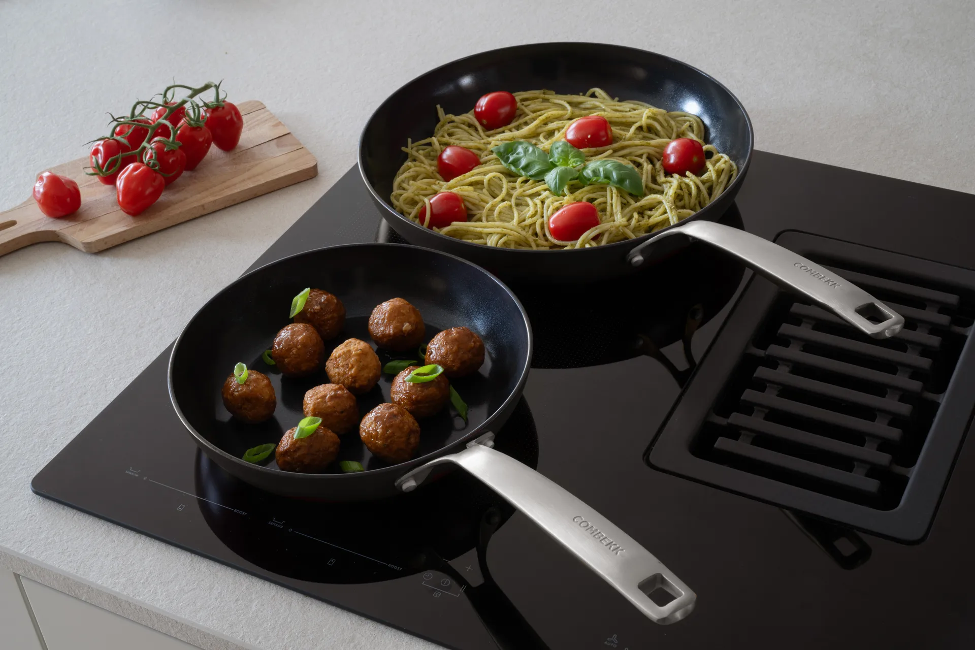 Combekk Element sauté pan aluminum black, Ø28 cm Combekk