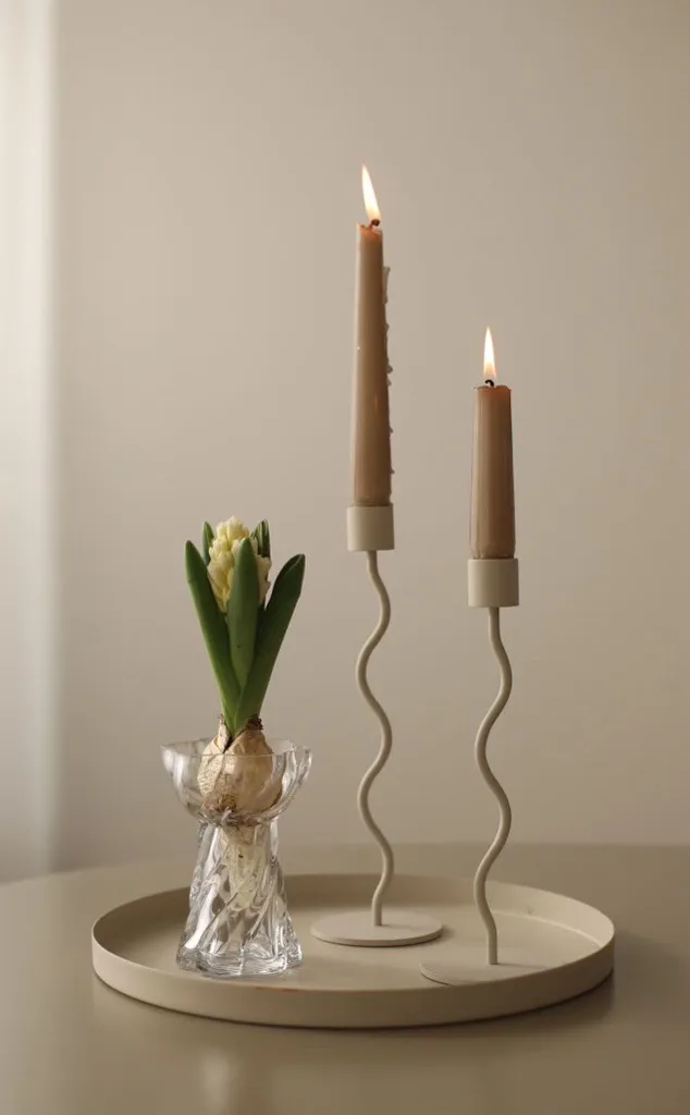 Twist bulb vase 12.8 cm, Clear Cooee Design