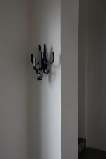 Woody hook Three - Black stained oak - Cooee Design
