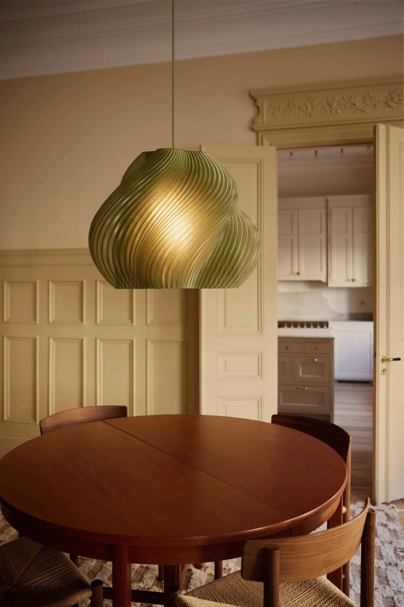 Soft Serve pendant, Olive-chrome, Mega, 60 cm Crème Atelier