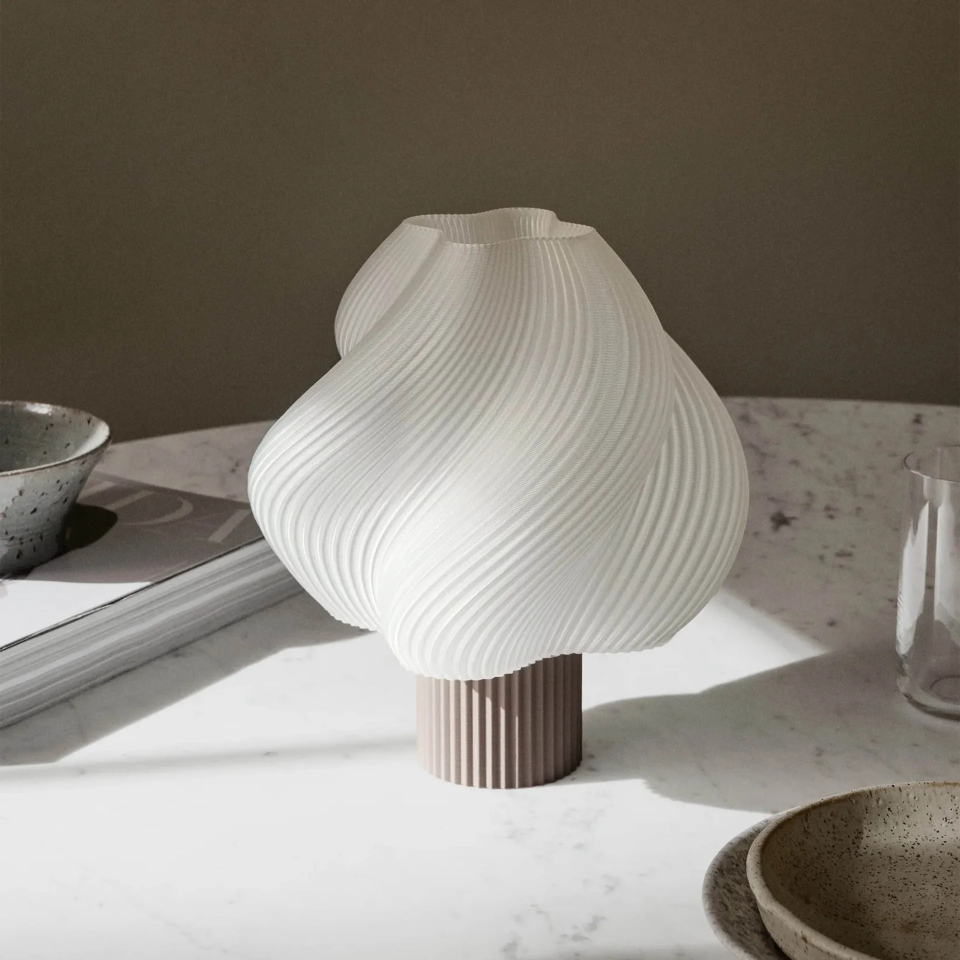 Soft Serve portable table lamp, Mocha, 23 cm Crème Atelier