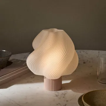 Soft Serve portable table lamp - Wild strawberry, 23 cm - Crème Atelier