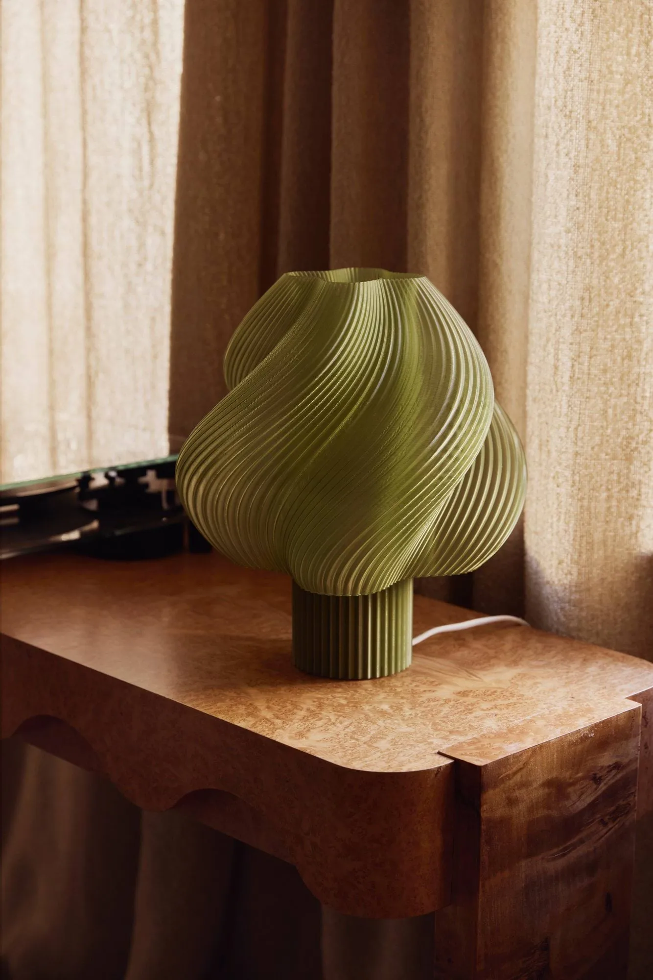 Soft Serve table lamp, Olive, Grande, 34 cm Crème Atelier