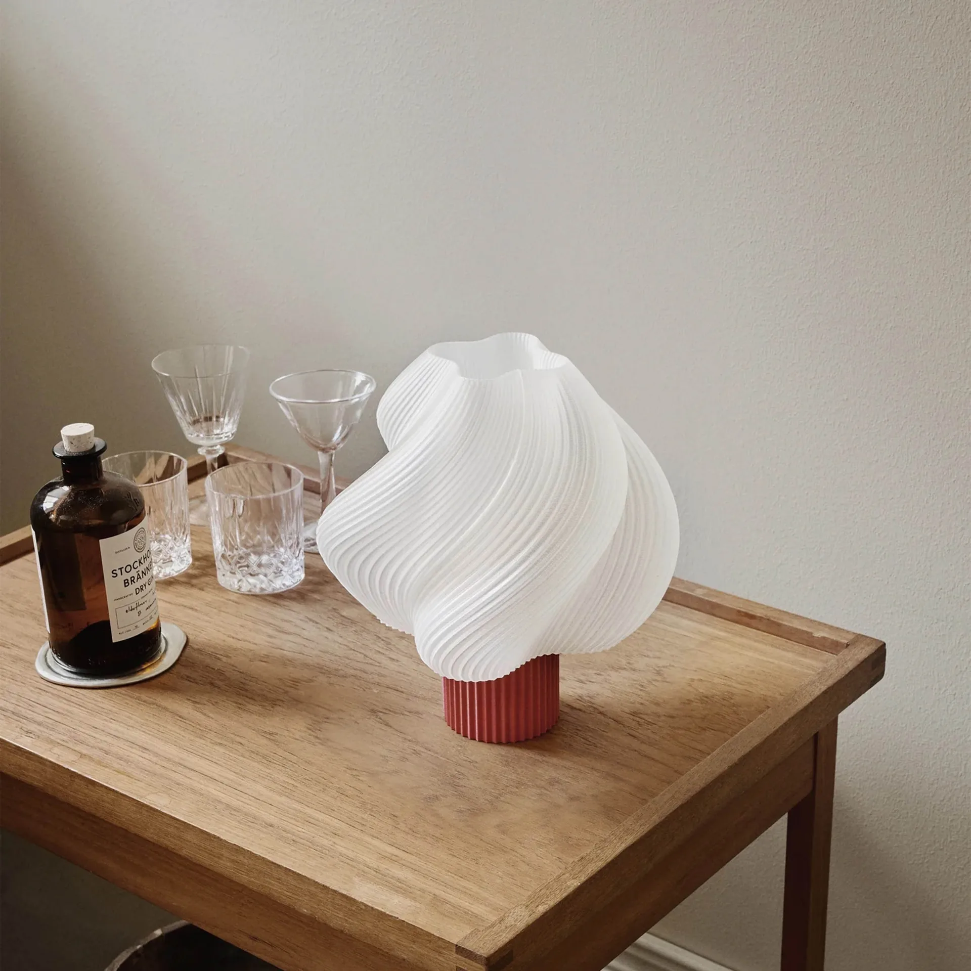 Soft Serve table lamp, Rhubarb, Regular, 26 cm Crème Atelier