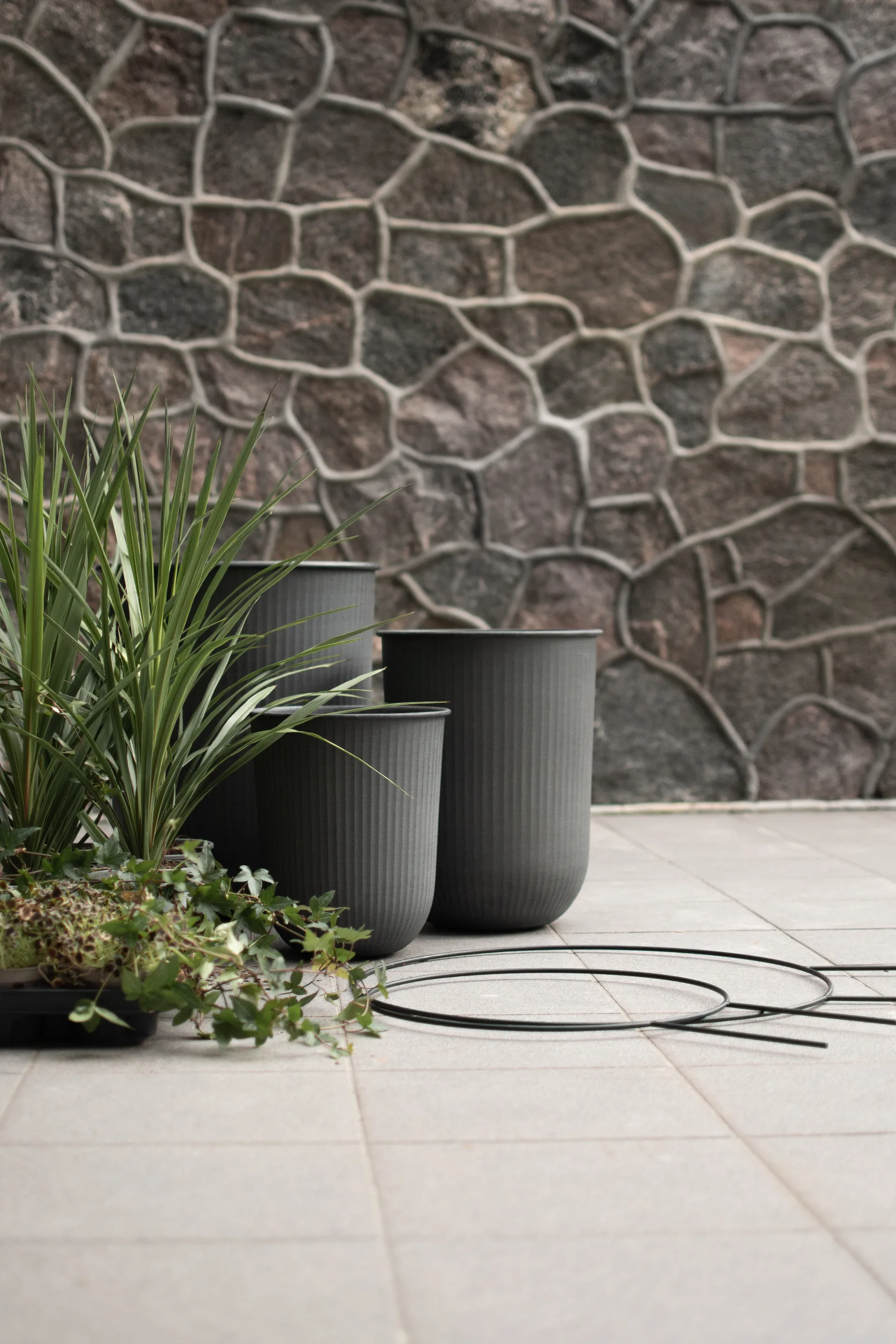 Out stripe flower pot 3-pack, Black DBKD